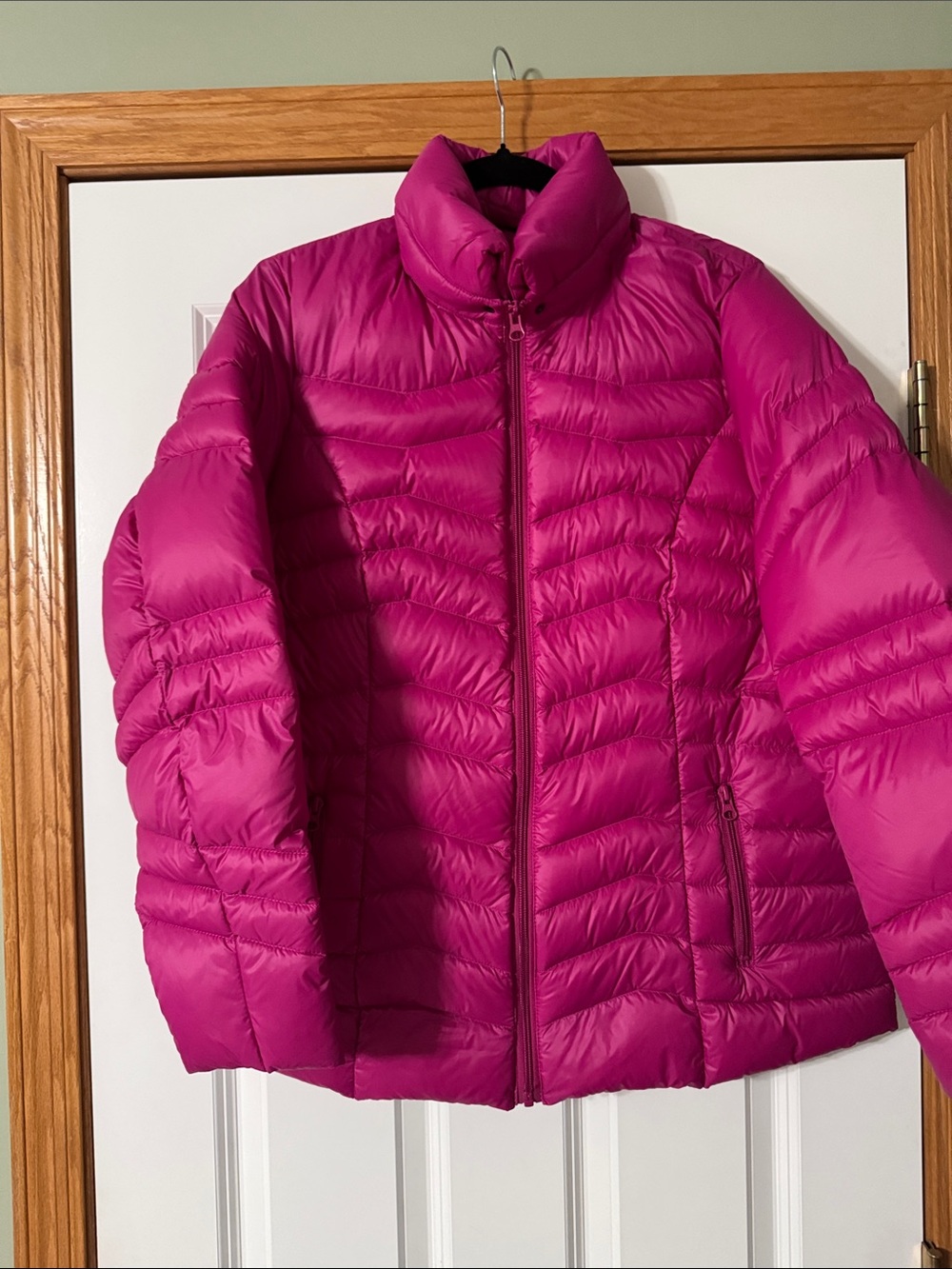 NWOT Lane Bryant Bright Fuchsia Quilted Puffer Jacket size 14/16